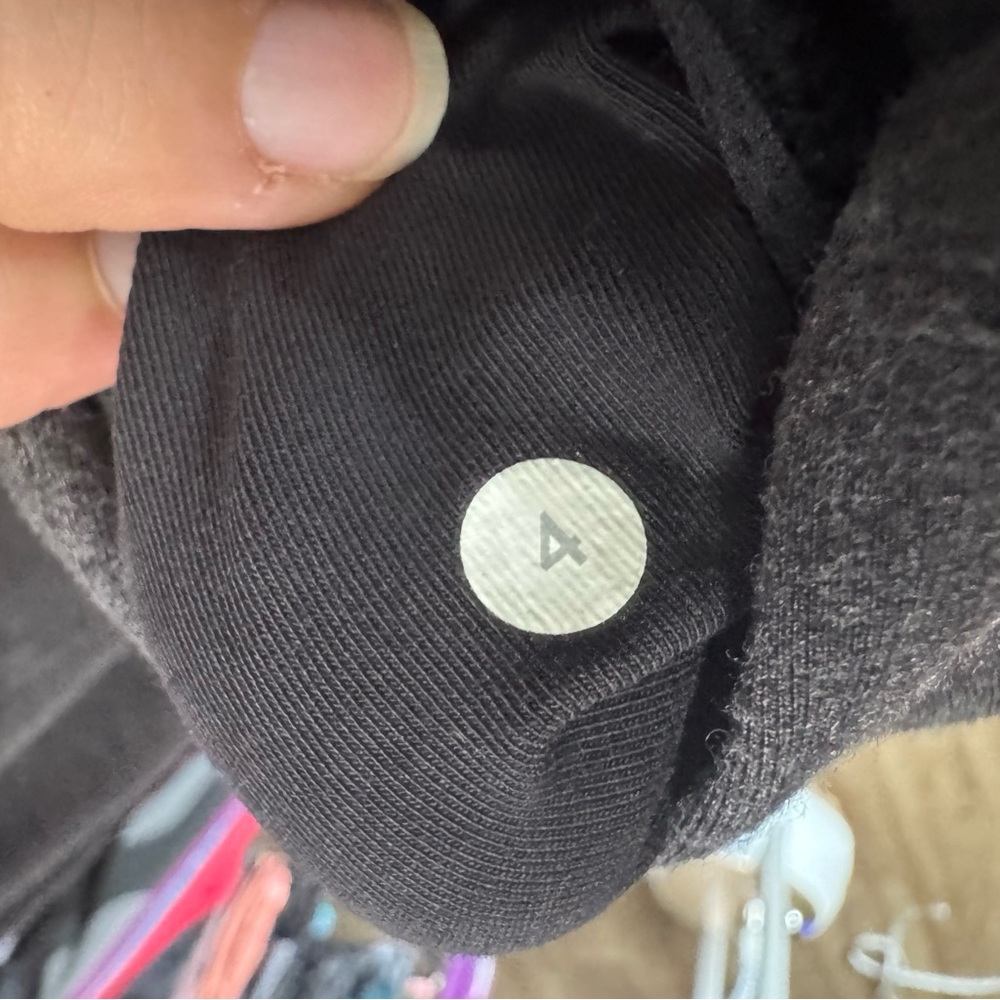 Lululemon Coast Wrap - Picture 10 of 10
